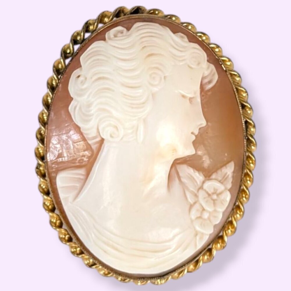 Vintage "Rainbow Gold Filled" Cameo Brooch Pendant